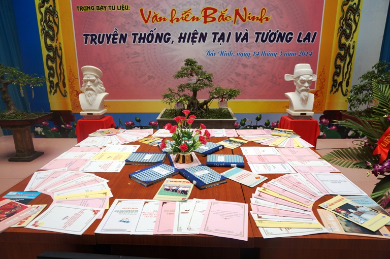 Từ trưng bày tư liệu: Văn hiến Bắc Ninh…. 