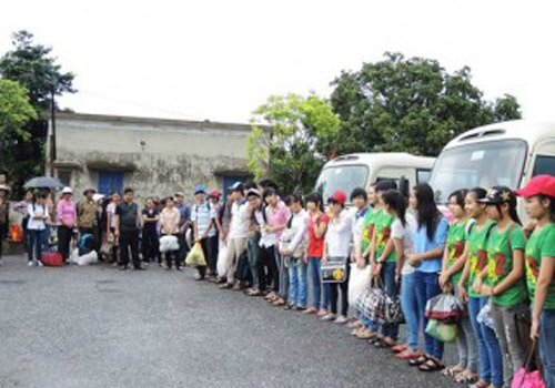 Một làng có 61 thí sinh đỗ đại học