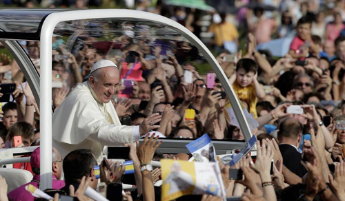 Giáo hoàng Francis trở thành mục tiêu của IS - Ảnh: Reuters