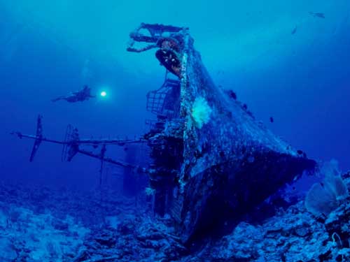 Kho báu đích thực dưới đại dương - xác tàu Antikythera - Ảnh: Unesco
