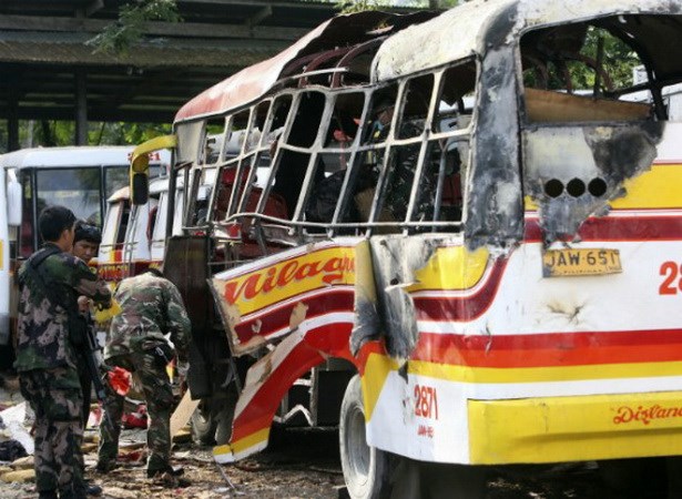 Philippines: Nổ bom trên xe buýt làm 33 người bị thương vong