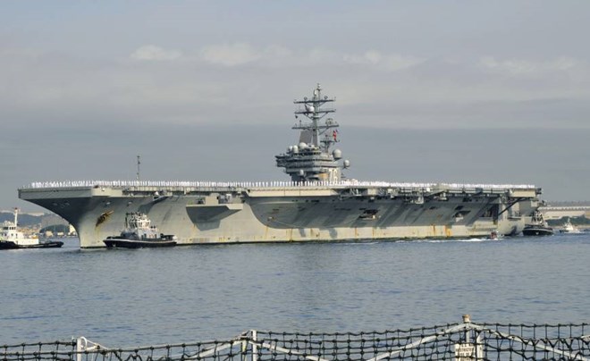 Tàu sân bay hạt nhân USS Ronald Reagan của Mỹ đến Nhật Bản