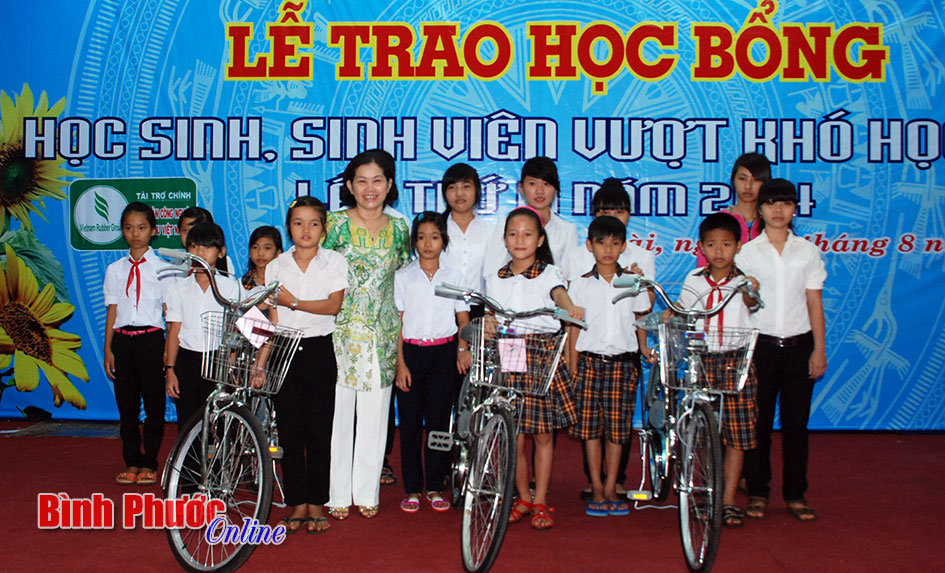 Đẩy mạnh phong trào khuyến học, khuyến tài, xây dựng xã hội học tập