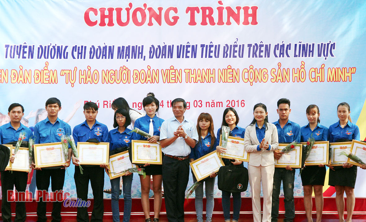 Tự hào người đoàn viên thanh niên Cộng sản Hồ Chí Minh