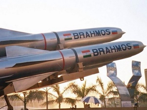 Ấn Độ sẵn sàng bán tên lửa hành trình BrahMos cho Việt Nam