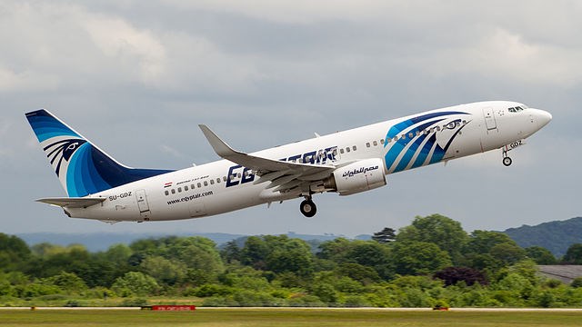 Máy bay của EgyptAir bất ngờ biến mất khỏi màn hình radar