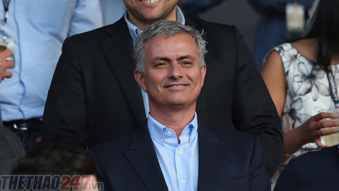HLV Mourinho đang toàn tâm toàn ý lên kế hoạch xây dựng Man Utd