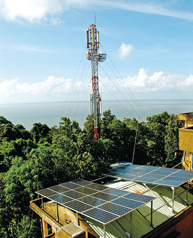  Trạm thu, phát sóng được xây dựng góp phần phục vụ nhu cầu thông tin liên lạc giữa đảo vào đất liền.