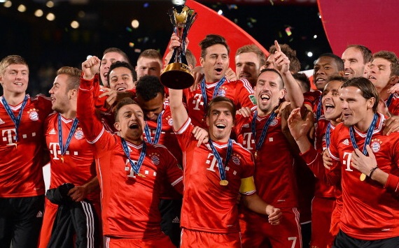 Bayern vô địch FIFA Club World Cup. Đội bóng xứ Bavaria hoàn tất một năm đại thắng với danh hiệu thứ năm, sau Bundesliga, Champions League, Cup quốc gia Đức và Siêu cup châu Âu.