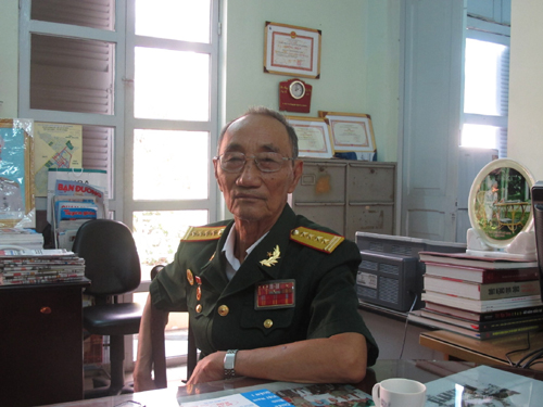 Đại tá Trần Kiềm, nguyên chủ tịch hội cựu chiến binh quận 1, đã gặp Đại tướng Võ Nguyên Giáp 10 lần; trong đó có 5 lần được gặp trực tiếp Đại tướng tại nhà riêng. Ông đã rất xúc động, bồi hồi khi nhớ lại những lần được gặp Đại tướng Võ Nguyên Giáp.