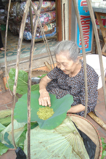 Người lưu giữ nét truyền thống của ẩm thực Hà thành.