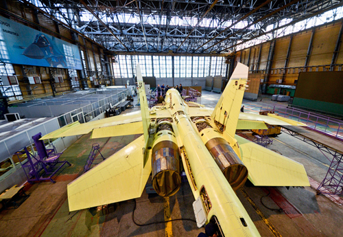 Vào cuối những năm 1980, nhà máy bắt đầu chuyển sang giai đoạn chế tạo loại máy bay tiêm kích đa năng mới thế hệ thứ 4, sau đó được gọi là Su-32.