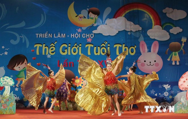 Khai mạc Triển lãm "Thế giới tuổi thơ lần thứ 17"