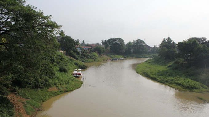 Sông Sangker chảy ngang thành phố