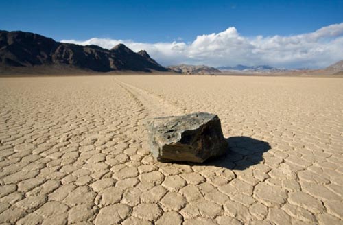 death-valley-rocks-racetrack-p-9548-8118