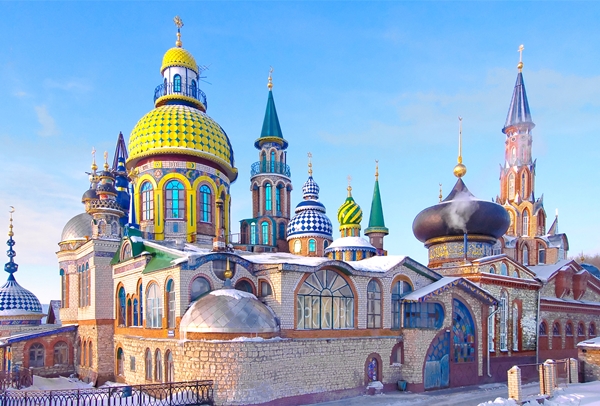 8. Kazan  là thành phố thủ phủ của Cộng hòa Tatarstan, Nga. Đây là thành phố lớn thứ sáu của Nga. Pháo đài Kazan Kremlin của thành phố được xếp hạng là di sản thế giới.  Năm 2009, thành phố được chọn là 
