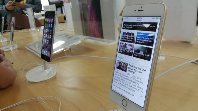 iPhone 6 Plus và iPhone 6 chính hãng sẽ có mặt tại Việt Nam ngày 14-11 thông qua các nhà mạng và nhà bán lẻ - Ảnh: Thanh Trực