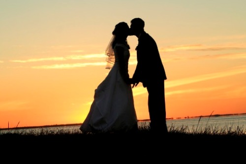 Nỗi niềm hạnh phúc hôn nhân mang lại chỉ có thể cảm nhận bằng trái tim. Ảnh: joannepyng