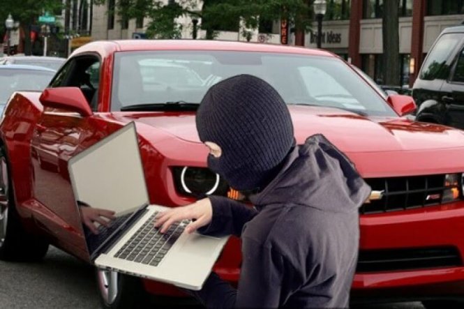 Xe hơi hiện đại có kết nối mạng có thể bị hack và điều khiển từ xa - Ảnh minh họa: Technotraps.com