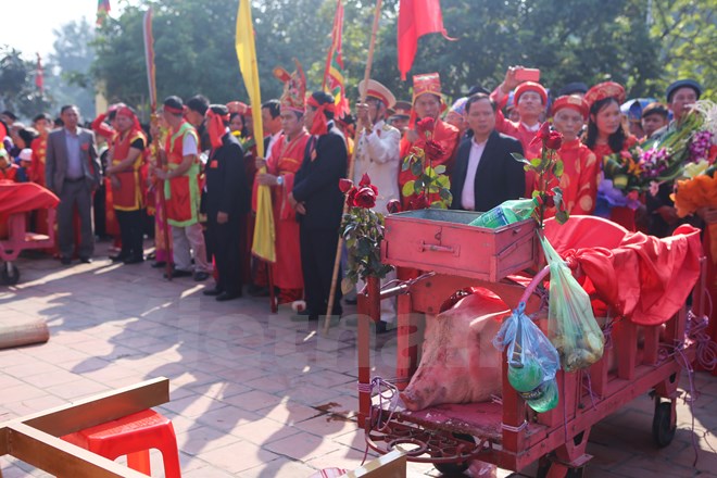 Ng&agrave;y 13-2 (tức m&ugrave;ng 6 th&aacute;ng Gi&ecirc;ng &Acirc;m lịch), lễ hội ch&eacute;m lợn N&eacute;m Thượng, th&agrave;nh phố Bắc Ninh vẫn diễn ra như mọi năm. (Ảnh: Minh Sơn/Vietnam+)