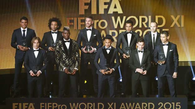 Đội hình tiêu biểu FIFA FIFPro 2015 (thiếu thủ môn Neuer). Ảnh: Reuters