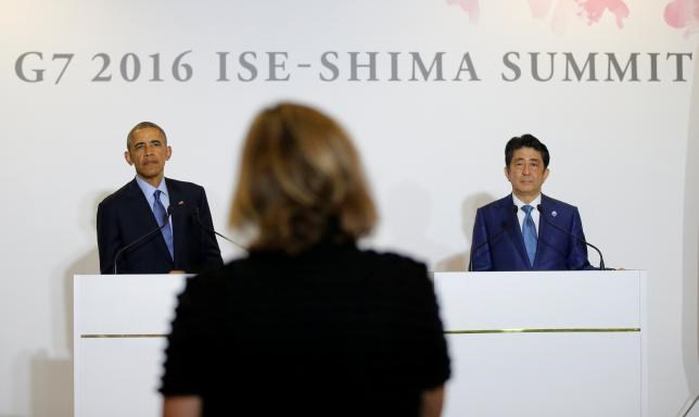 Họp báo chung giữa ông Obama và ông Abe tại Shima hôm 25/5 khi ông Obama đặt chân đến Nhật (Nguồn: Reuters)