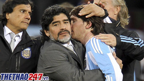 Diego Maradona, Messi, HLV Edgardo Bauza, ĐT Argentina, Edgardo Bauza, Messi giải nghệ, Messi chia tay ĐT Argentina
