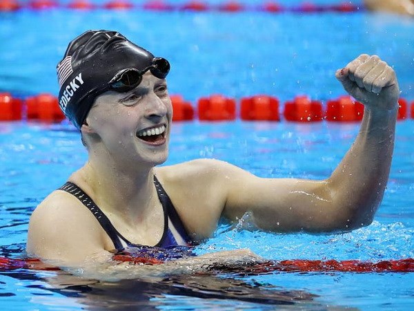 Katie Ledecky hướng đến tấm huy chương vàng thứ tư khi thi đấu chung kết 800m nữ. (Nguồn: Getty Images)