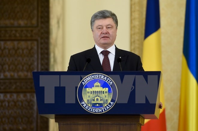 Tổng thống Ukraine Poroshenko bị triệu tập lấy lời khai vì vụ Maidan