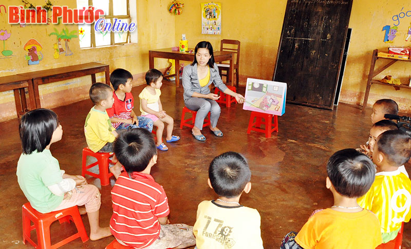 Việc hỗ trợ gạo giúp các em học sinh ở vùng đặc biệt khó khăn tại tỉnh Bình Phước có thêm điều kiện đến trường (Ảnh mang tính minh họa)