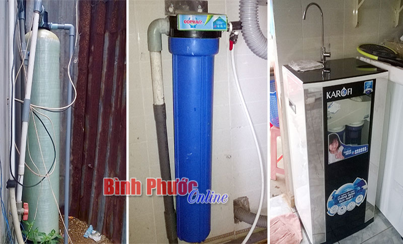 Dù sử dụng thêm 2 lọc phụ trước khi dẫn vào máy lọc nước, gia đình chị Thắm ở phường Tân Phú, thị xã Đồng Xoài vẫn phải nấu nước chè kiểm tra nguồn nước sau khi thay mới lõi lọc