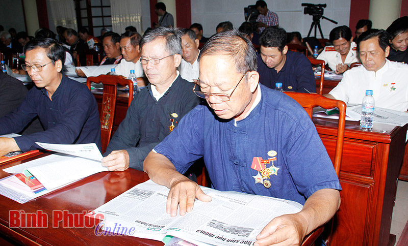 Tăng cường đưa thông tin về cơ sở qua kênh báo chí