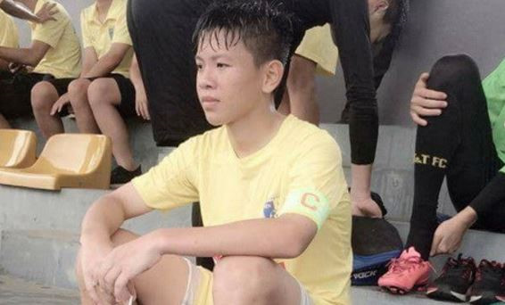 Cầu thủ Tiến Long của U15 Hà Nội.