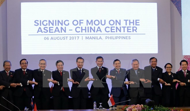 ASEAN và 10 nước đối tác thông qua nhiều định hướng lớn cho hợp tác