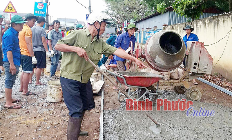 Sáng tạo tập hợp đoàn viên thanh niên ở Tân Lập