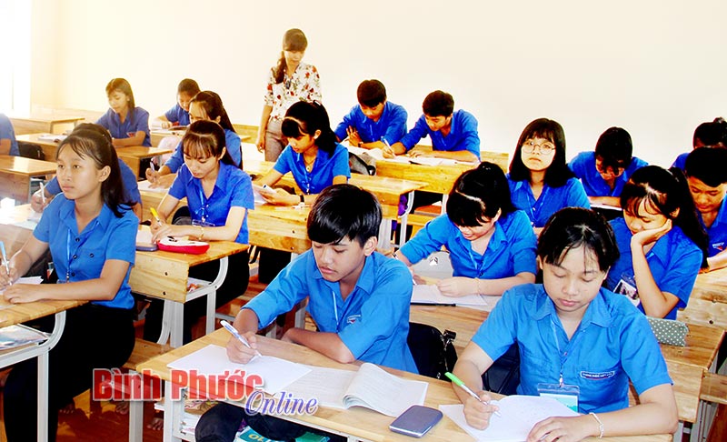 Tạo động lực cho học sinh nghèo tỏa sáng