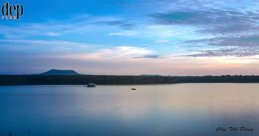 Đập Ph&uacute; Mỹ - địa điểm khiến giới trẻ Gia Lai bất chấp nguy hiểm để check-in