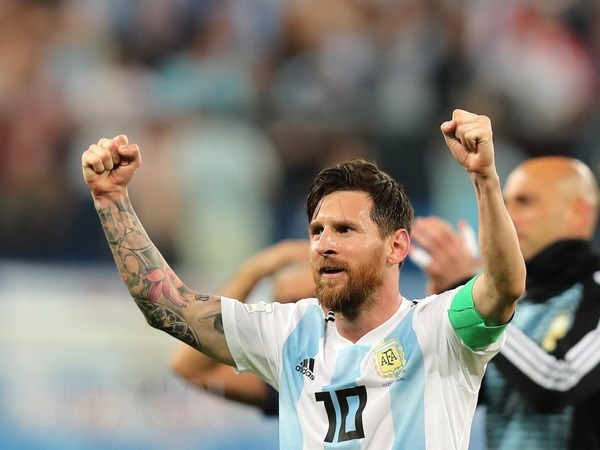 Image hình ảnh Lionel Messi - Hình ảnh hiếm thấy nhưng vô cùng đắt giá của Lionel Messi - Binh ...