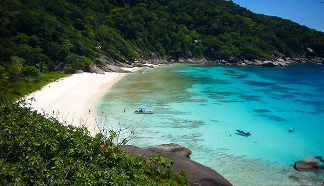 Nha Trang và Cát Bà lọt top những hòn đảo đẹp nhất Đông Nam Á