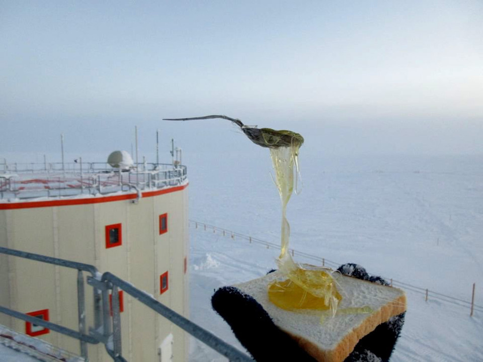 Hien tuong gi xay ra khi nau an o Nam Cuc? hinh anh 2