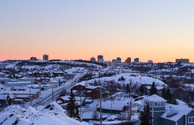 Trải nghiệm mùa đông đích thực tại 20 thành phố lạnh nhất thế giới