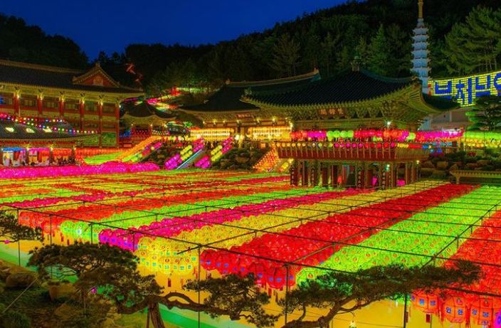 Choáng váng với những địa điểm đẹp ảo diệu, ngỡ chỉ có trên phim Choáng váng với những địa điểm đẹp ảo diệu, ngỡ chỉ có trên phim