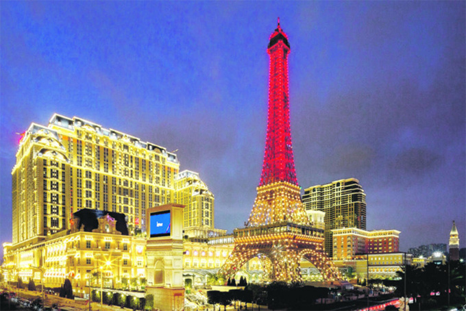 10 nơi để chiêm ngưỡng 'tháp Eiffel' mà không cần tới Pháp
