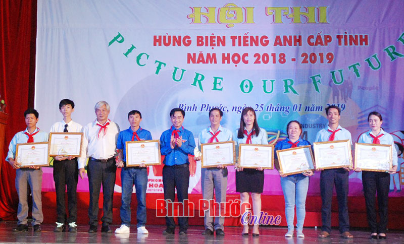 Tuyên dương 60 điển hình tiêu biểu phong trào “Kế hoạch nhỏ”