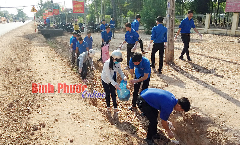 Chơn Thành phát động Tháng thanh niên năm 2019