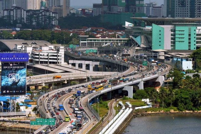 Nhiều chuyến du lịch từ Singapore sang Malaysia bị hủy bỏ