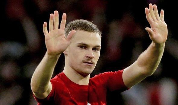 Bayern, tuyen Duc va song gio sau cuoc loai bo cong than cua Loew hinh anh 2