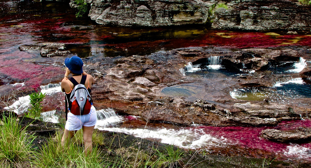 Dong song dep nhat the gioi 'chay xuong tu thien duong' hinh anh 6 