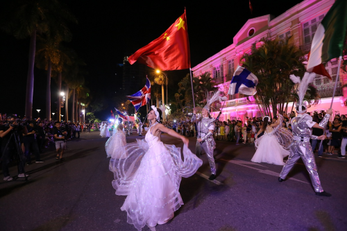 Những điểm ấn tượng tại Lễ hội Carnival đường phố DIFF 2019