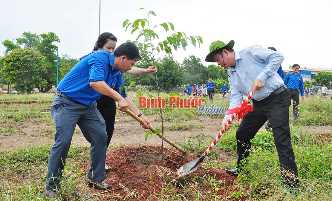 Ra quân chiến dịch thanh niên tình nguyện hè năm 2019